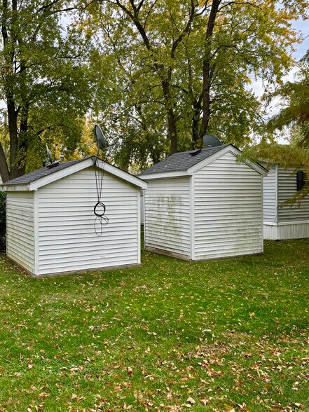 More Photos Of 521 S Emmett St, Virden Manufactured Housing Mobile Home Park For Sale