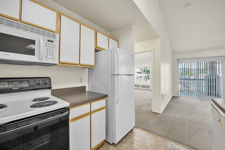 More Photos Of 2211 McKinney Ln, Lebanon Apartments For Sale