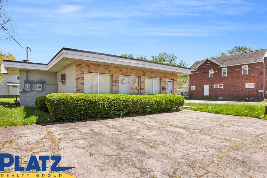 More Photos Of 615 SE Belvedere Ave, Warren General Retail For Sale