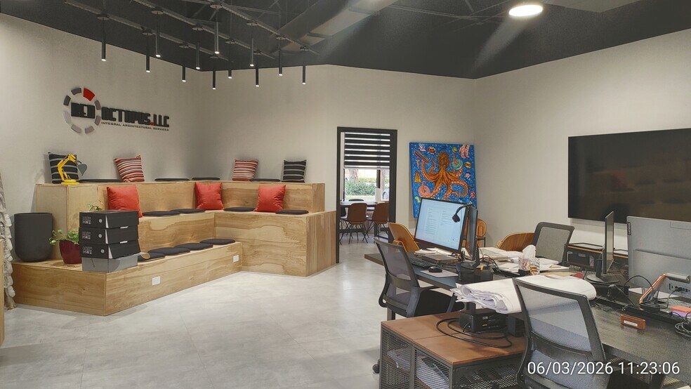 More Photos Of 1555 N Park Dr, Weston Office For Lease