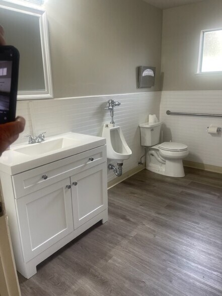 More Photos Of 15750 Winchester Blvd, Los Gatos Office For Lease