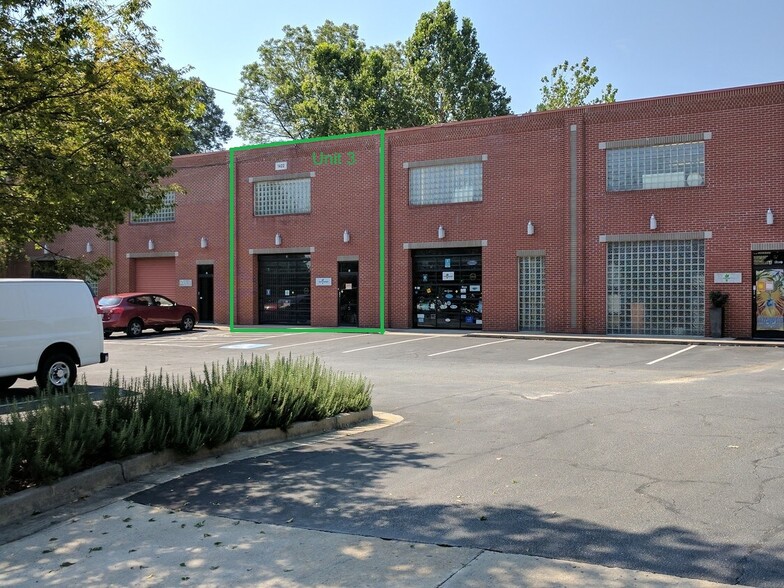 More Photos Of 1422 Woodmont Ln NW, Atlanta Showroom For Sale