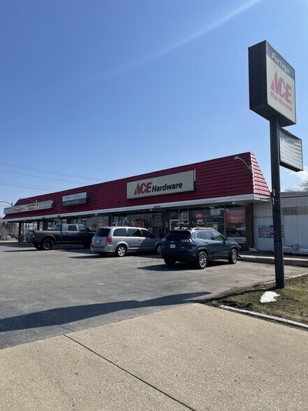 More Photos Of 5991 Central Ave, Portage Storefront For Lease