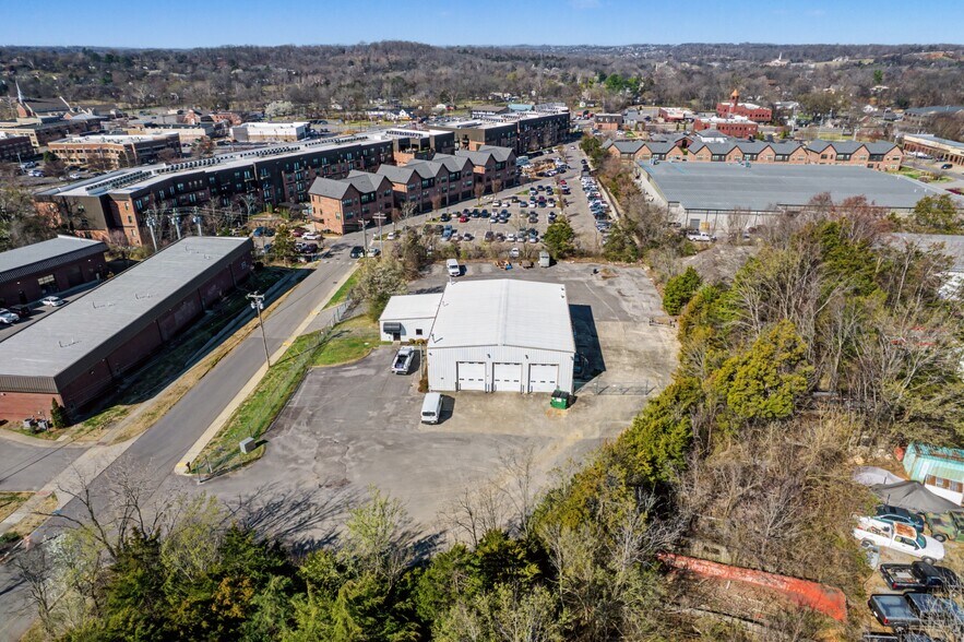 Primary Photo Of 225 Fiberglass Dr, Mount Juliet Warehouse For Sale
