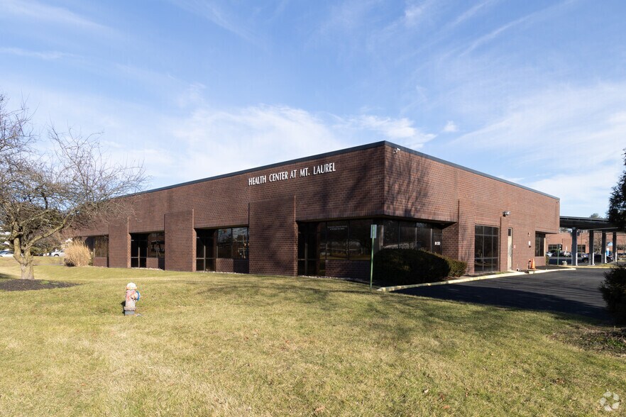 More Photos Of 813 East Gate Dr, Mount Laurel Office For Sale