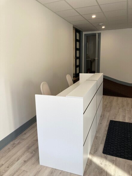 More Photos Of 545 St Lawrence St, North Dundas Coworking Space