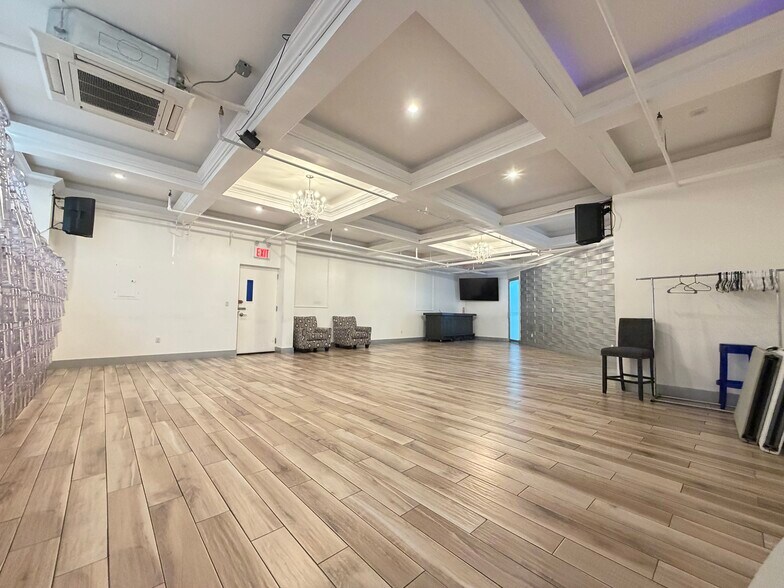 More Photos Of 999 Liberty Ave, Brooklyn Apartments For Lease