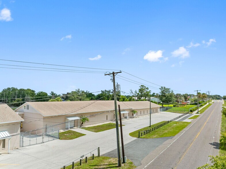 More Photos Of 9610 Harney Rd, Thonotosassa Warehouse For Sale