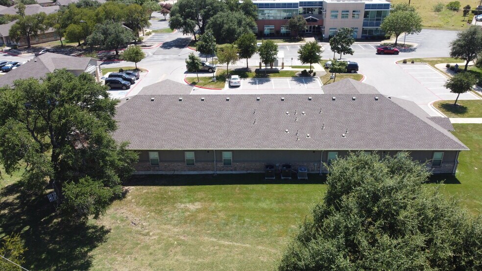 More Photos Of 1464 E Whitestone Blvd, Cedar Park Medical For Sale