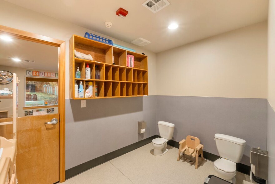 More Photos Of 20503 193rd Ave E, Orting Daycare Center For Sale