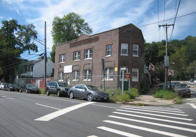 More Photos Of 174 Targee St, Staten Island Office For Lease