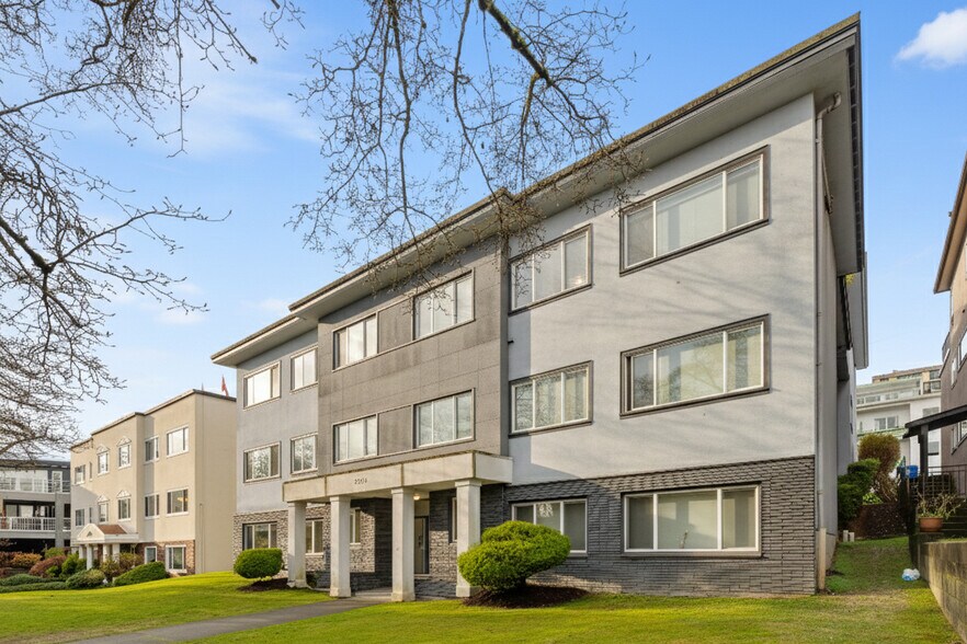 Primary Photo Of 2250 York Ave, Vancouver Apartments For Sale