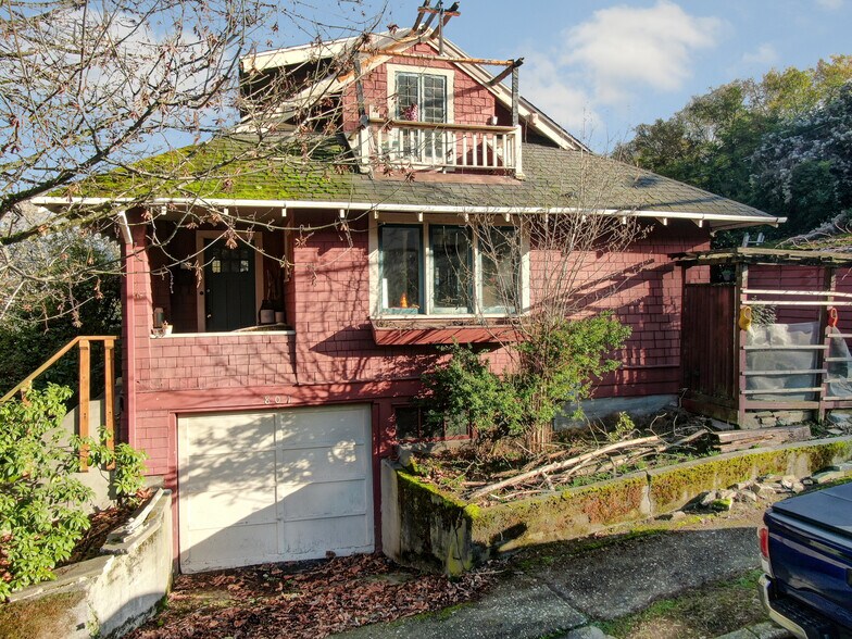More Photos Of 801 Newton St, Seattle Land For Sale