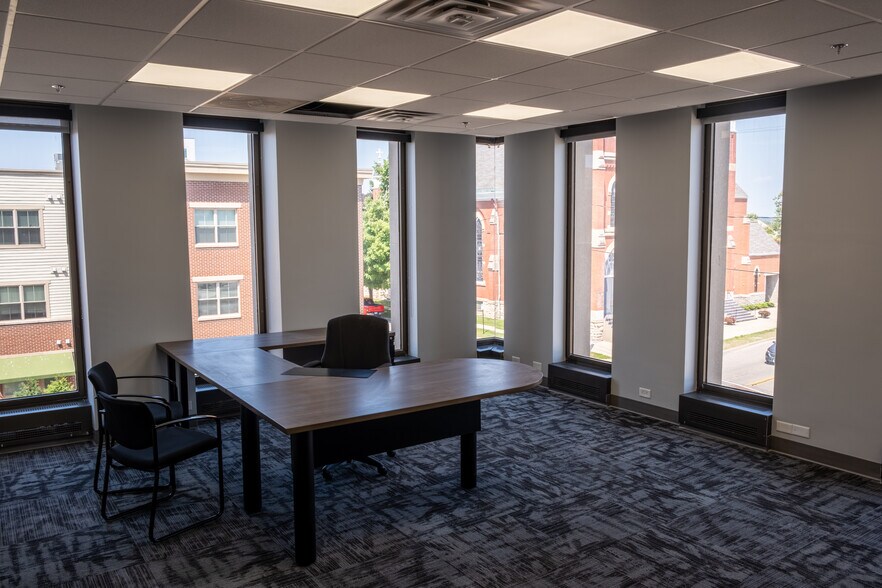 More Photos Of 221 W Webster Ave, Muskegon Medical For Sale