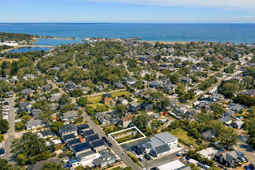 More Photos Of 112 Dukes County Ave, Vineyard Haven Land For Sale