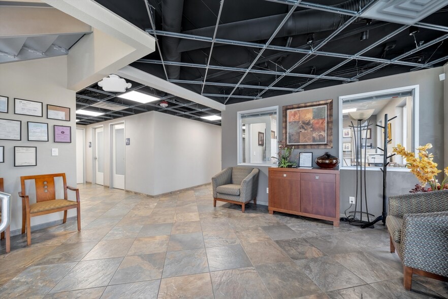 More Photos Of 2645 W Cheyenne Ave, North Las Vegas Flex For Sale