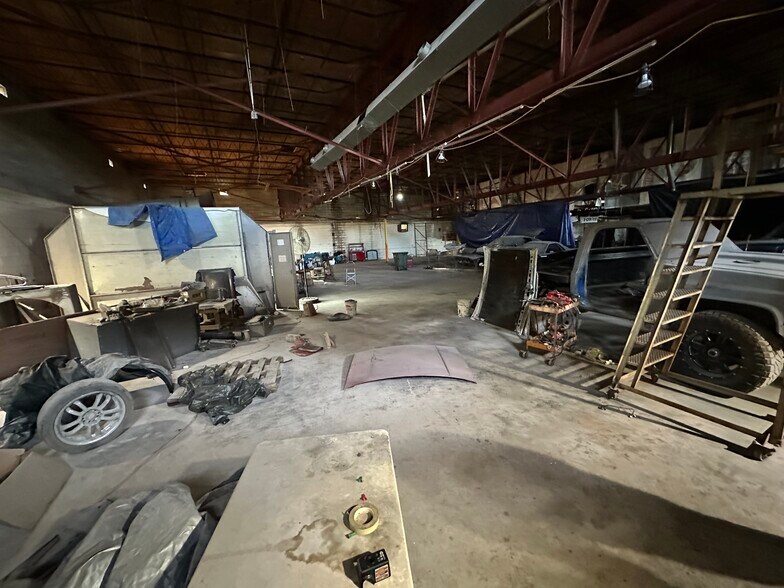 More Photos Of 2211 Windsor St, Chattanooga Service For Sale