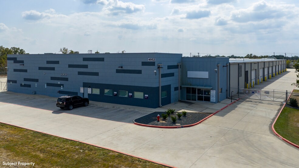 More Photos Of 4952 Lakeway Dr, College Station Industrial For Sale