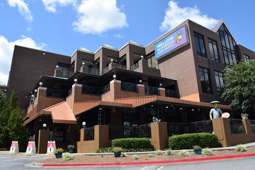 More Photos Of 2000 Powers Ferry Rd SE, Marietta Office For Sale