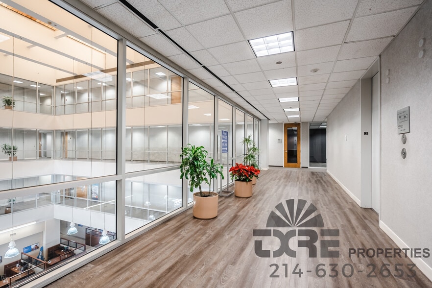 More Photos Of 1301 S Bowen Rd, Arlington Office For Lease