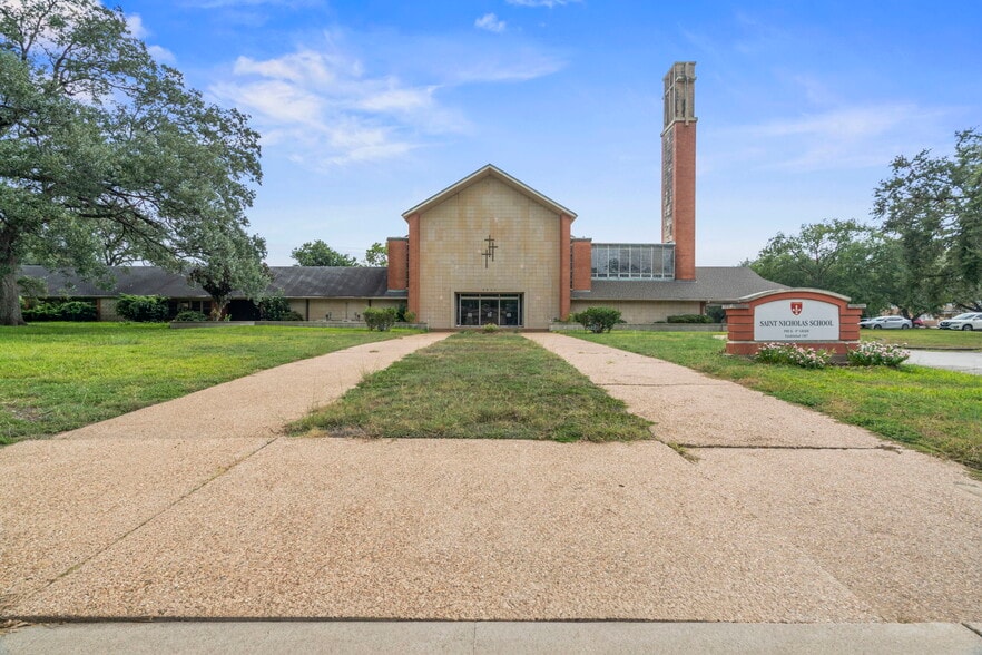 More Photos Of 3511 Linkwood Dr, Houston Religious Facility For Sale