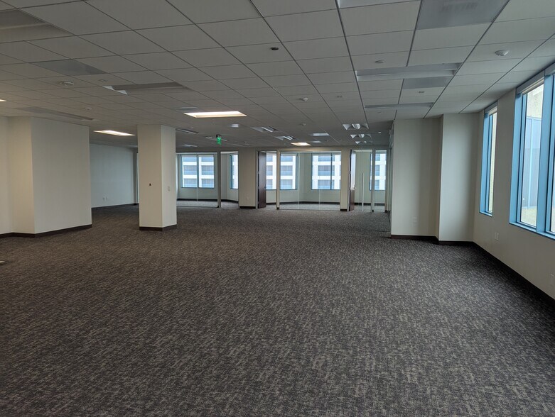 More Photos Of 222 W 6th St, San Pedro Office For Lease