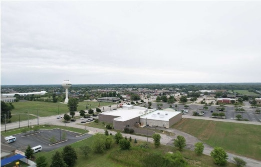 More Photos Of 663 Brook Forest Ave, Shorewood Convenience Store For Sale