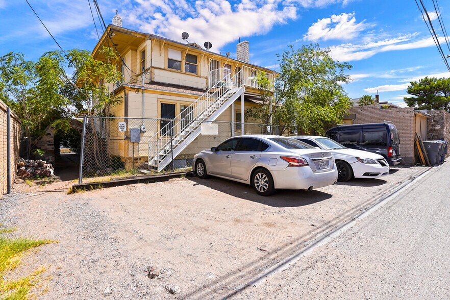 More Photos Of 1207 E Rio Grande Ave, El Paso Apartments For Sale