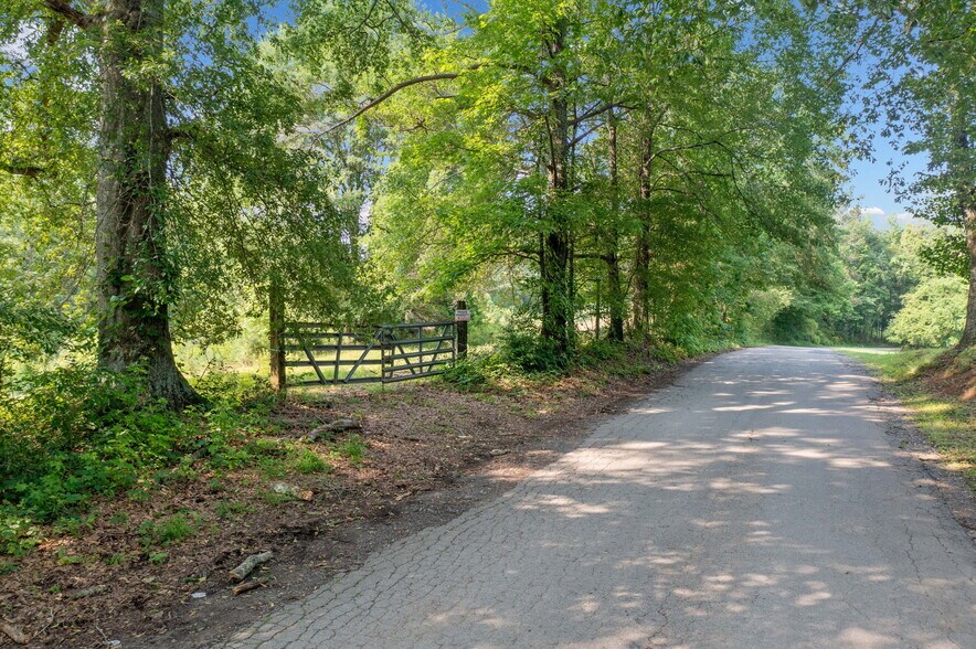 More Photos Of 643 N Rope Mill Rd, Woodstock Land For Sale