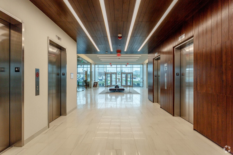 More Photos Of 3401 Mallory Ln, Franklin Coworking Space