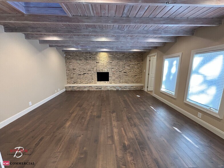 More Photos Of 39 Scenic Loop Rd, Boerne Office Residential For Lease