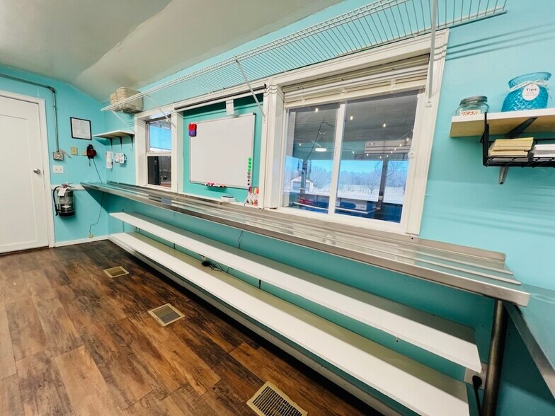 More Photos Of 128 Airport Rd, Jamestown General Retail For Sale