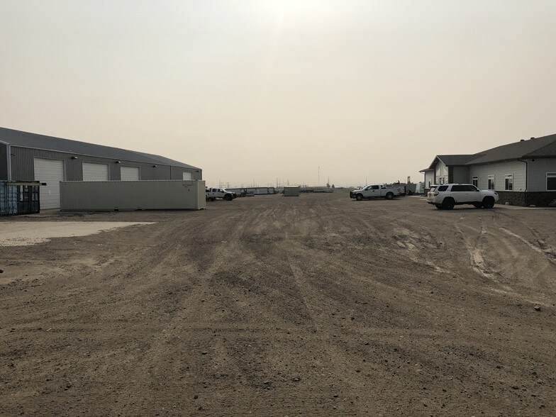 More Photos Of 14195 Highway 2, Williston Warehouse For Sale