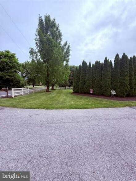 More Photos Of 10125 Mountain Rd, Orrstown Flex For Sale