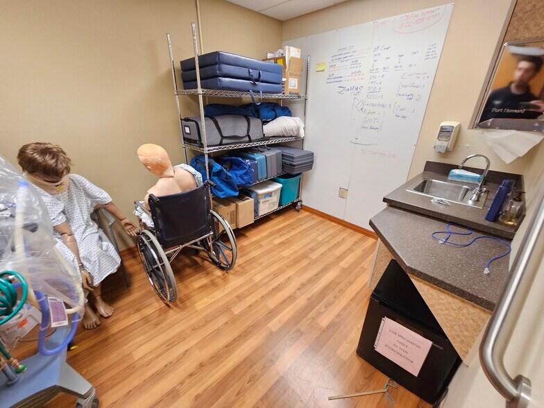 More Photos Of 711 13th St E, Whitefish Healthcare For Sale