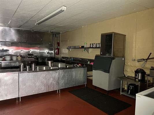 More Photos Of 511 Chief St, Benkelman Storefront For Sale