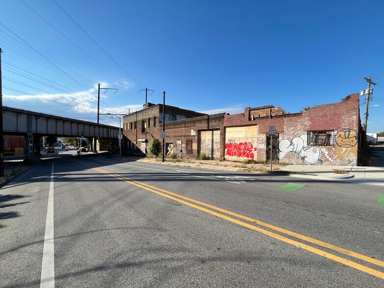 More Photos Of 1301 N Wolfe St, Baltimore Warehouse For Sale