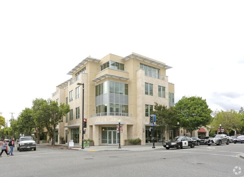 Primary Photo Of 605-650 Castro St, Mountain View Office For Lease