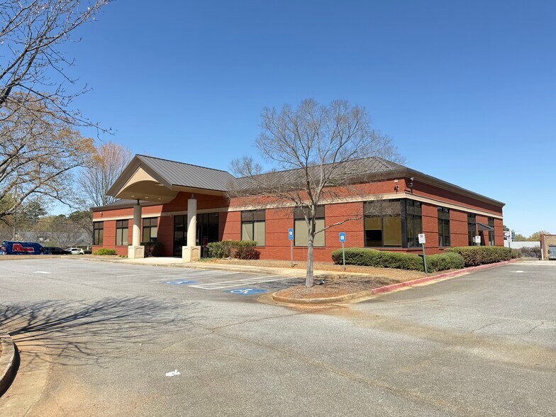 Primary Photo Of 2390 Canton Rd, Marietta Office For Sale