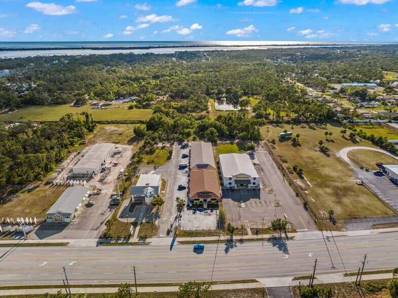 More Photos Of 406 N Indiana Ave, Englewood Medical For Sale