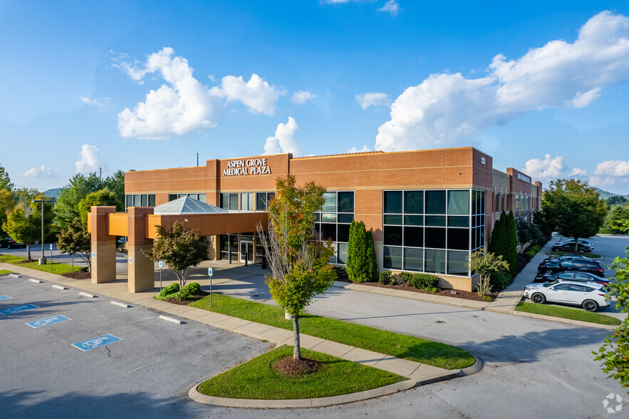 Primary Photo Of 125 Cool Springs Blvd, Franklin Medical For Lease