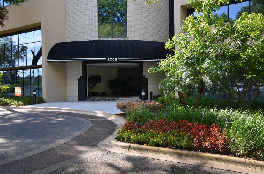 More Photos Of 2200 Lucien Way, Maitland Office For Lease