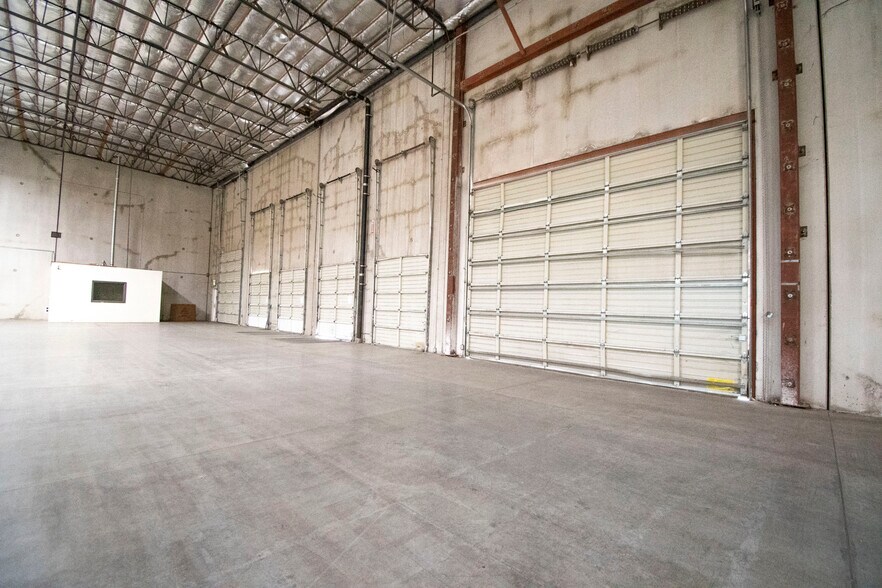 More Photos Of 650 Innovation Dr, Reno Warehouse For Lease