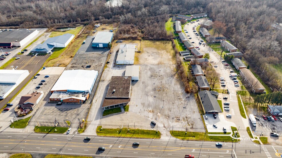 More Photos Of 4545 Liberty Ave, Vermilion Auto Repair For Sale