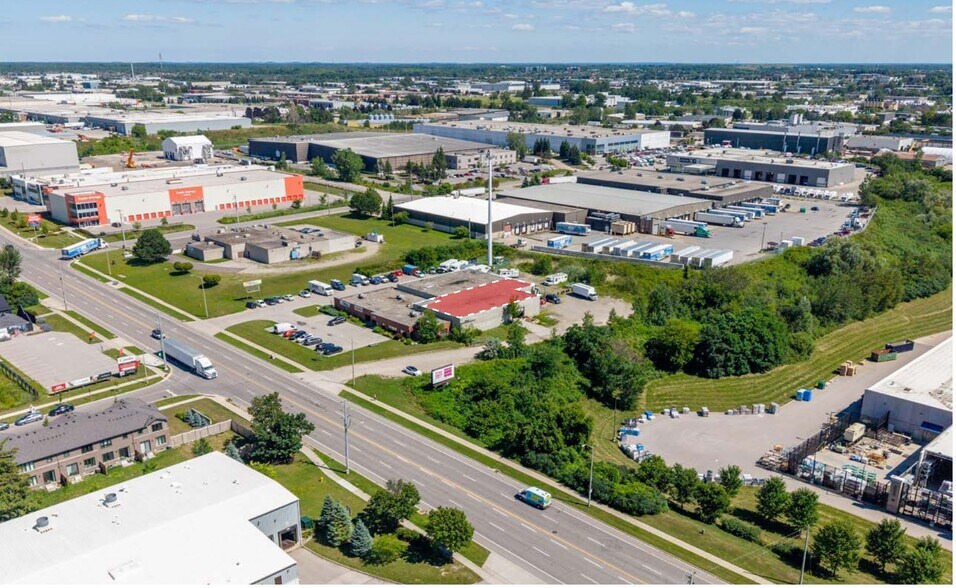More Photos Of 119 Pinebush Rd, Cambridge Warehouse For Lease