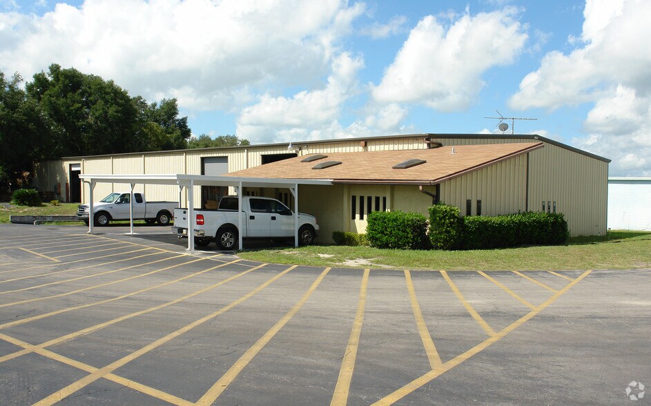 More Photos Of 2317-2319 Griffin Rd, Leesburg Warehouse For Lease