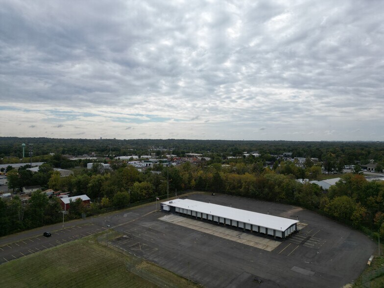 More Photos Of 750 County Line Rd, Colmar Truck Terminal For Sale