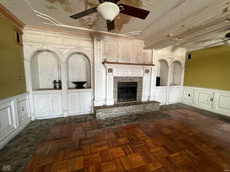 More Photos Of 100 S 19th St, New Castle Storefront Retail Residential For Sale