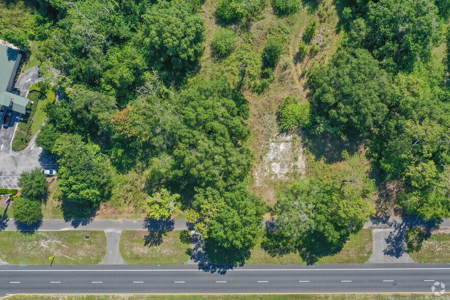 More Photos Of 6920 Land O Lakes Blvd, Land O' Lakes General Retail For Lease