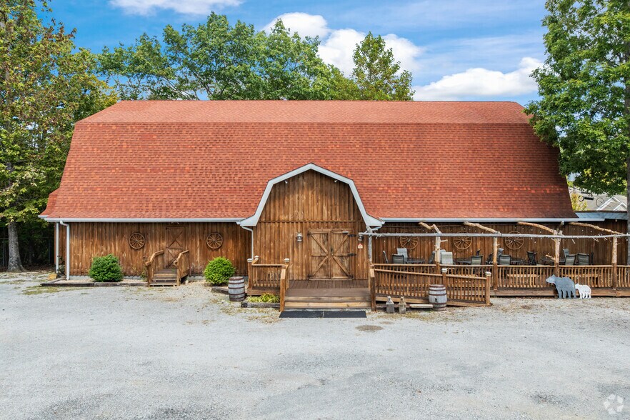 More Photos Of 11845 US 41 St, Monteagle Trailer Camper Park For Sale